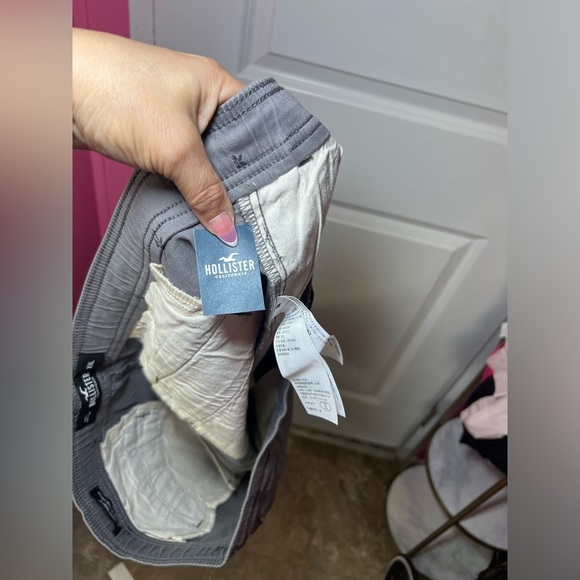 ✅NEW Gray Shorts with Palm Tree Print - Picture 6 of 6